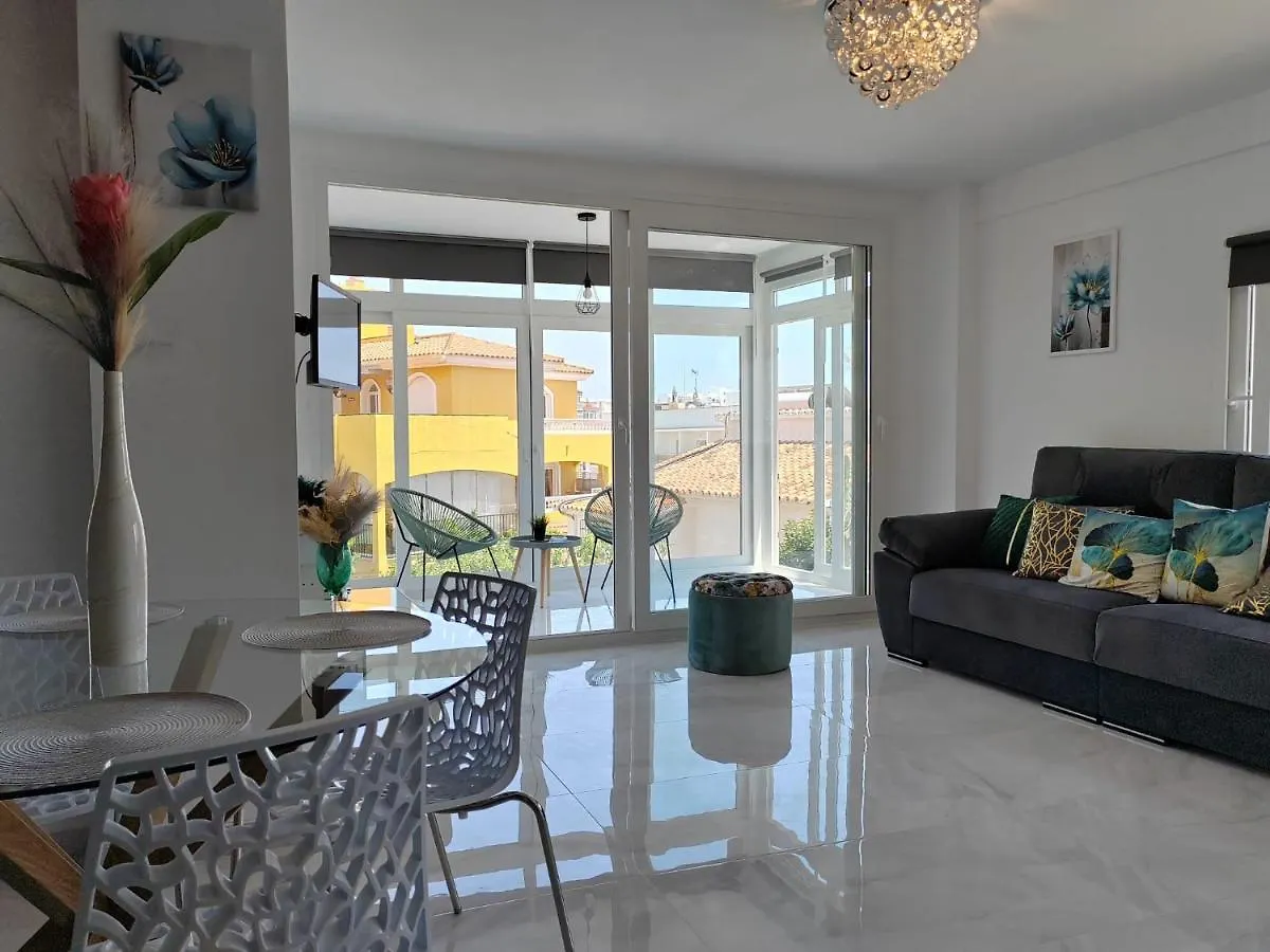 Apartamento La Torre,200M Hasta La Playa Benalmadena 0*,  Spain