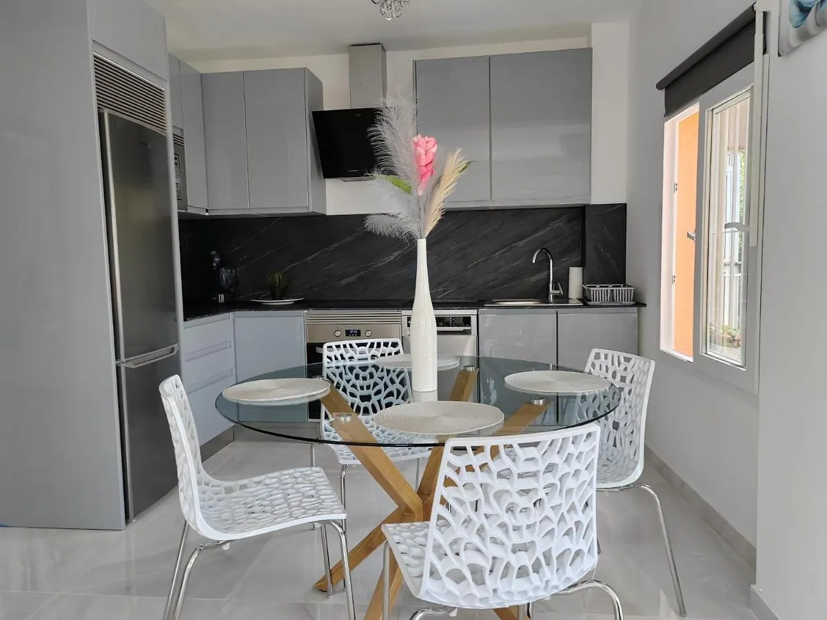 Apartamento La Torre,200M Hasta La Playa Benalmadena