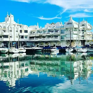 puerto-marina-apartment.1costadelsol.com/